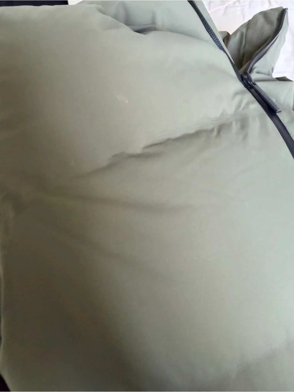 Aritzia The Super Puff₂O™ Mid - Rainstop™ - Picture 7 of 14
